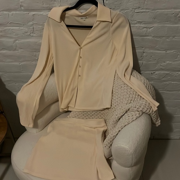 Reformation MILLA KNIT skirt set SIZE SMALL - Picture 2 of 7